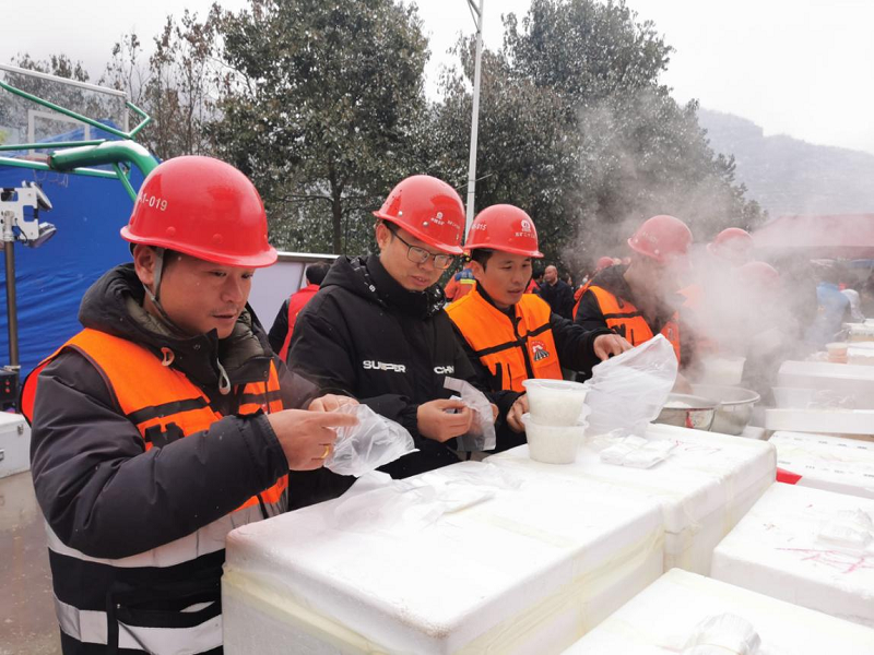 7-800“勇赴災(zāi)區(qū) 救援先鋒緊急行動(dòng)”入選2024年“央企十大暖鏡頭”.jpg